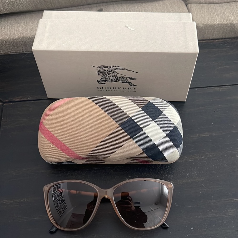 Burberry sunglasses